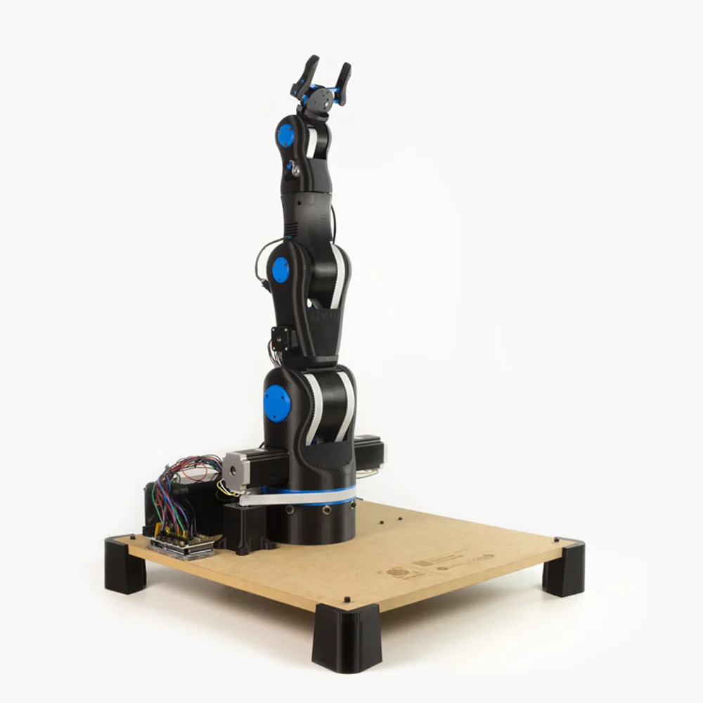 BCN3D Moveo open-source desktop robotic arm